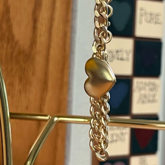 Lucky Brand Gold Heart Bracelet NWOT #LBBR1 - Picture 2 of 5